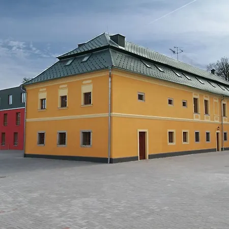 Fara Rancirov Otel Jihlava