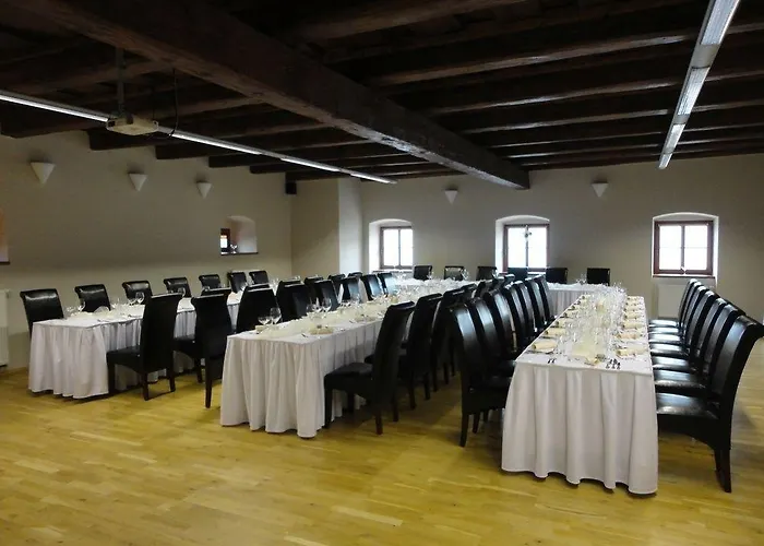 Fara Rancirov Hotel Jihlava