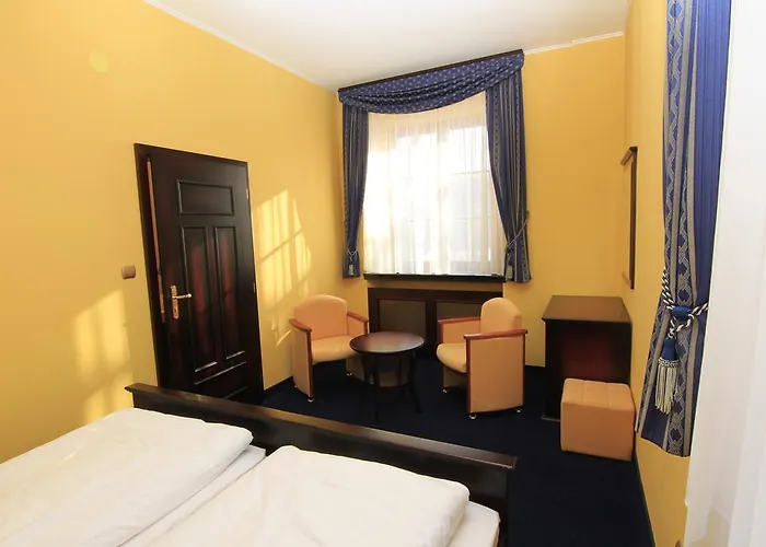 Fara Rancirov Hotell 3*